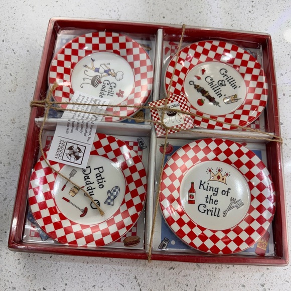 MWW Market Grillin Mini Plates Small 4 Ceramic New - Picture 2 of 10